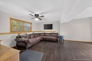 1358 Cottonwood Ln, Crystal Lake, IL 60014 - Photo 13
