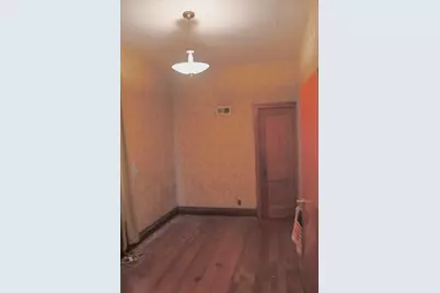 2332 Desplaines Street, Blue Island, IL 60406 - Photo 7