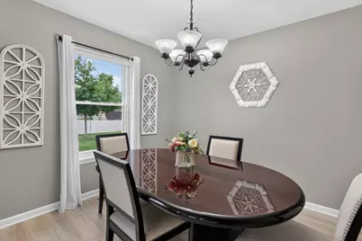 1455 Iris Avenue, Carol Stream, IL 60188 - Photo 7