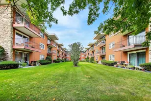 5432 W Windsor Ave, Chicago, IL 60630 - Photo 3