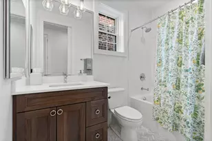 2057 N Oakley Ave, Chicago, IL 60647 - Photo 25
