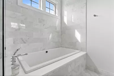 2057 N Oakley Avenue, Chicago, IL 60647 - Photo 21