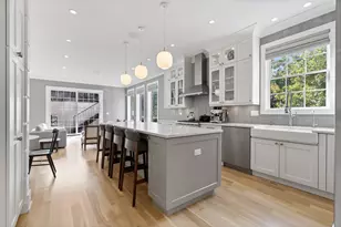 2057 N Oakley Ave, Chicago, IL 60647 - Photo 7