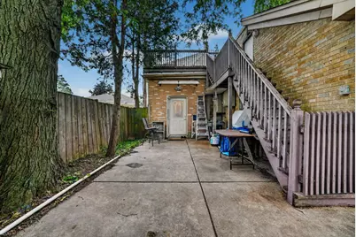 75 N 2nd Avenue, Des Plaines, IL 60016 - Photo 25