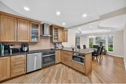 75 N 2nd Avenue, Des Plaines, IL 60016 - Photo 5