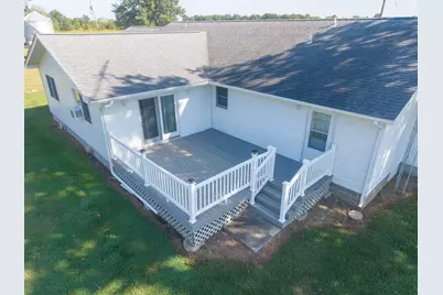2217 Mercer Farm Road, Centralia, IL 62801 - Photo 3