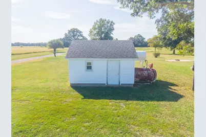 2217 Mercer Farm Road, Centralia, IL 62801 - Photo 31