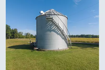 2217 Mercer Farm Road, Centralia, IL 62801 - Photo 29