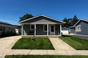 160 S Melrose Ave, Elgin, IL 60123 - Photo 1