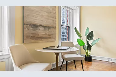 227 E Delaware Place #8C, Chicago, IL 60611 - Photo 5