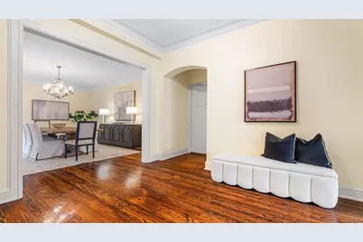 227 E Delaware Place #8C, Chicago, IL 60611 - Photo 9