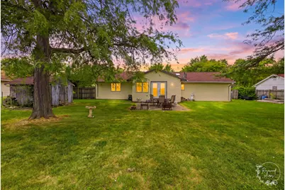 140 Ethel Street, Buckingham, IL 60917 - Photo 3