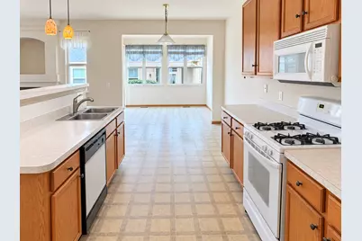 1584 W Ludington Circle, Romeoville, IL 60446 - Photo 5