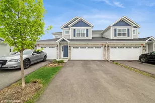 277 Masters Dr, Addison, IL 60101 - Photo 1