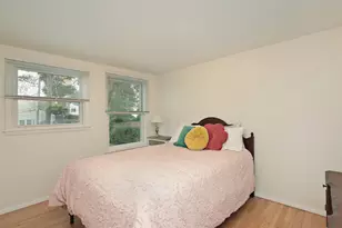 1196 Cedar Ln, Northbrook, IL 60062 - Photo 13
