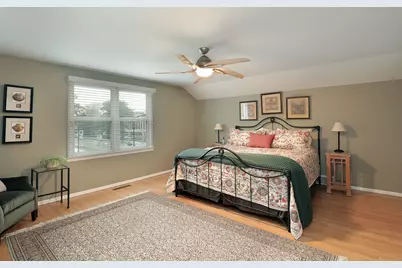 1196 Cedar Lane, Northbrook, IL 60062 - Photo 9