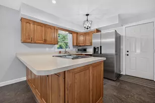 125 S Orr Dr, Normal, IL 61761 - Photo 9