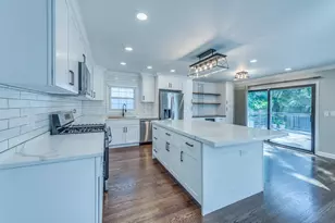 631 Smith Rd, Lisle, IL 60532 - Photo 13
