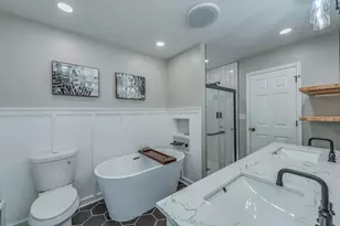 631 Smith Rd, Lisle, IL 60532 - Photo 21