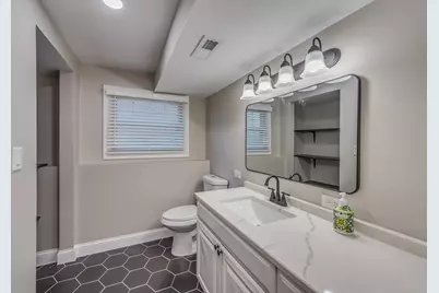 631 Smith Road, Lisle, IL 60532 - Photo 27