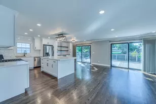 631 Smith Rd, Lisle, IL 60532 - Photo 7