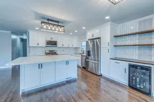 631 Smith Rd, Lisle, IL 60532 - Photo 15