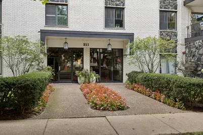 211 Elgin Avenue #5J, Forest Park, IL 60130 - Photo 1