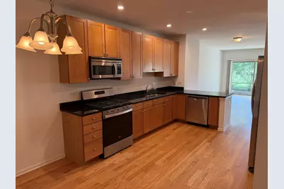 152 Finstad Drive, Libertyville, IL 60048 - Photo 5