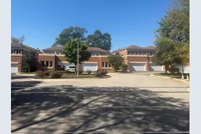 152 Finstad Drive, Libertyville, IL 60048 - Photo 1