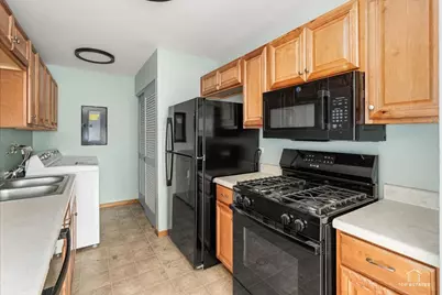 20203 S Fairwood Court #D, Frankfort, IL 60423 - Photo 11