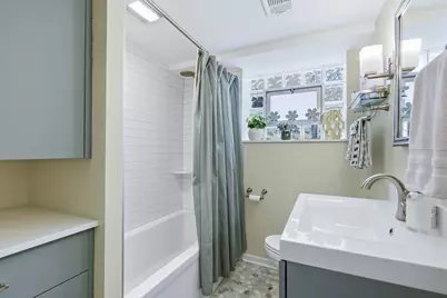 8662 N Ozark Avenue, Niles, IL 60714 - Photo 21