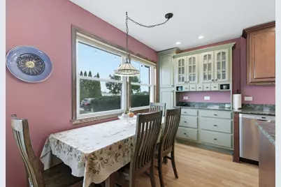 8662 N Ozark Avenue, Niles, IL 60714 - Photo 9