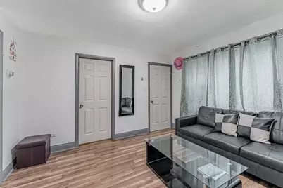 [Address not provided], Chicago, IL 60632 - Photo 7