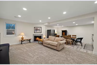 320 Oak Hill Road, Lake Barrington, IL 60010 - Photo 39