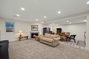 320 Oak Hill Rd, Lake Barrington, IL 60010 - Photo 39