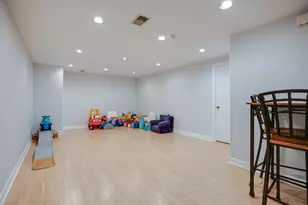 176 Adler Dr, Libertyville, IL 60048 - Photo 29