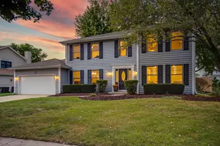 176 Adler Dr, Libertyville, IL 60048 - Photo 1