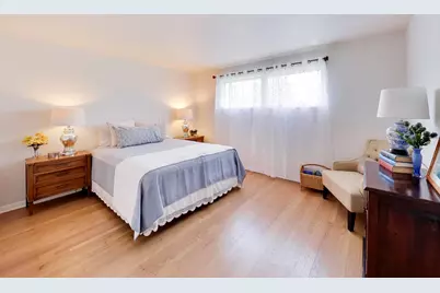 1115 Pfingsten Road, Glenview, IL 60025 - Photo 11