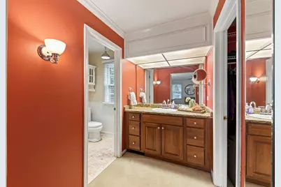 1245 Yorkshire Woods Court, Wheaton, IL 60187 - Photo 15