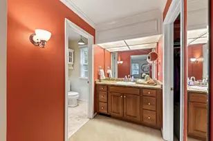 1245 Yorkshire Woods Ct, Wheaton, IL 60187 - Photo 15