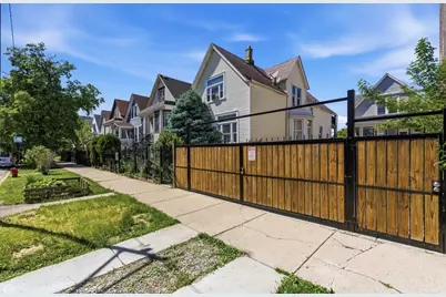 3726 W McLean Avenue, Chicago, IL 60647 - Photo 3