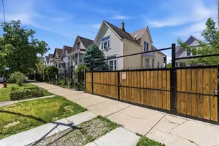 3726 W McLean Ave, Chicago, IL 60647 - Photo 3