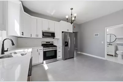 3726 W McLean Avenue, Chicago, IL 60647 - Photo 13