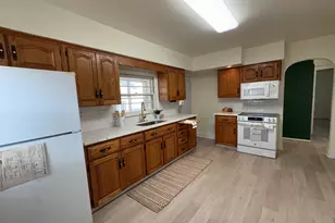 1249 Creve Coeur St, Lasalle, IL 61301 - Photo 5
