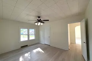 1249 Creve Coeur St, Lasalle, IL 61301 - Photo 17