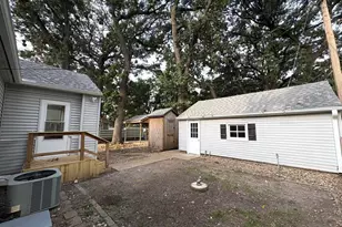 1249 Creve Coeur St, Lasalle, IL 61301 - Photo 35