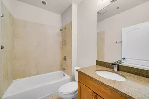 2811 N Bell Ave, Chicago, IL 60618 - Photo 15