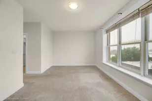 2811 N Bell Ave, Chicago, IL 60618 - Photo 21