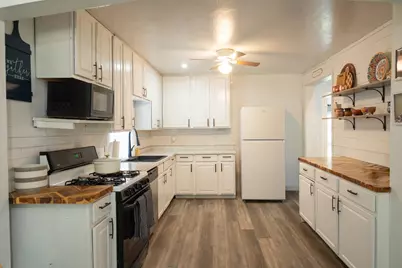 109 S 9th Street, Rochelle, IL 61068 - Photo 13