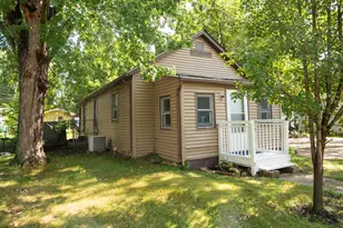 109 S 9th St, Rochelle, IL 61068 - Photo 3
